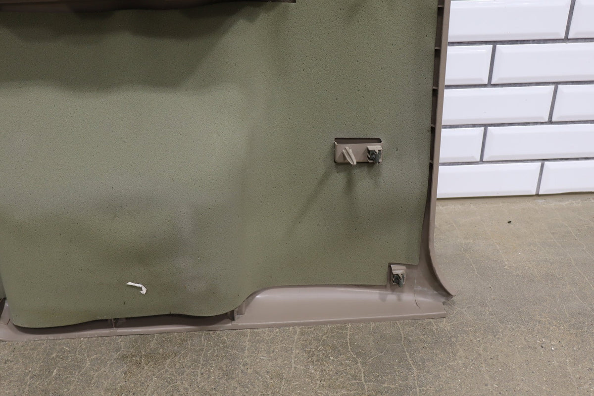2002 Chevrolet Silverado 2500 Right Rear Door Trim Panel Tan 522
