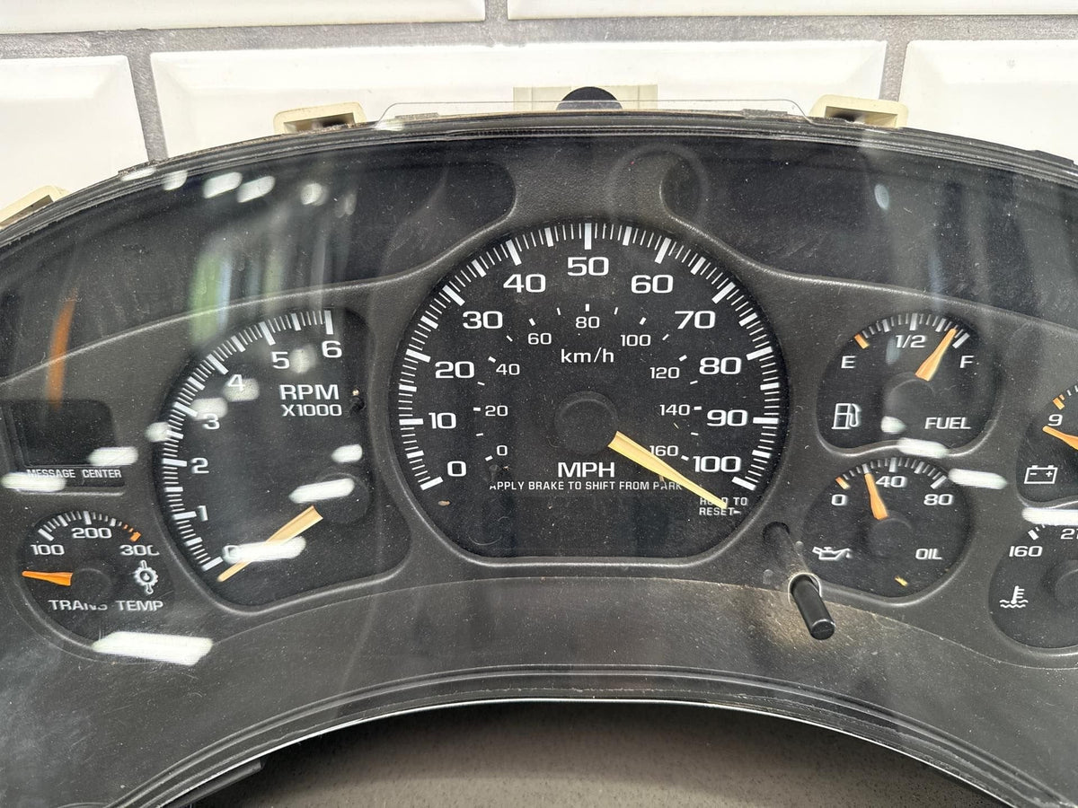 2002 Chevrolet Silverado 2500 Speedometer 212542 Miles
