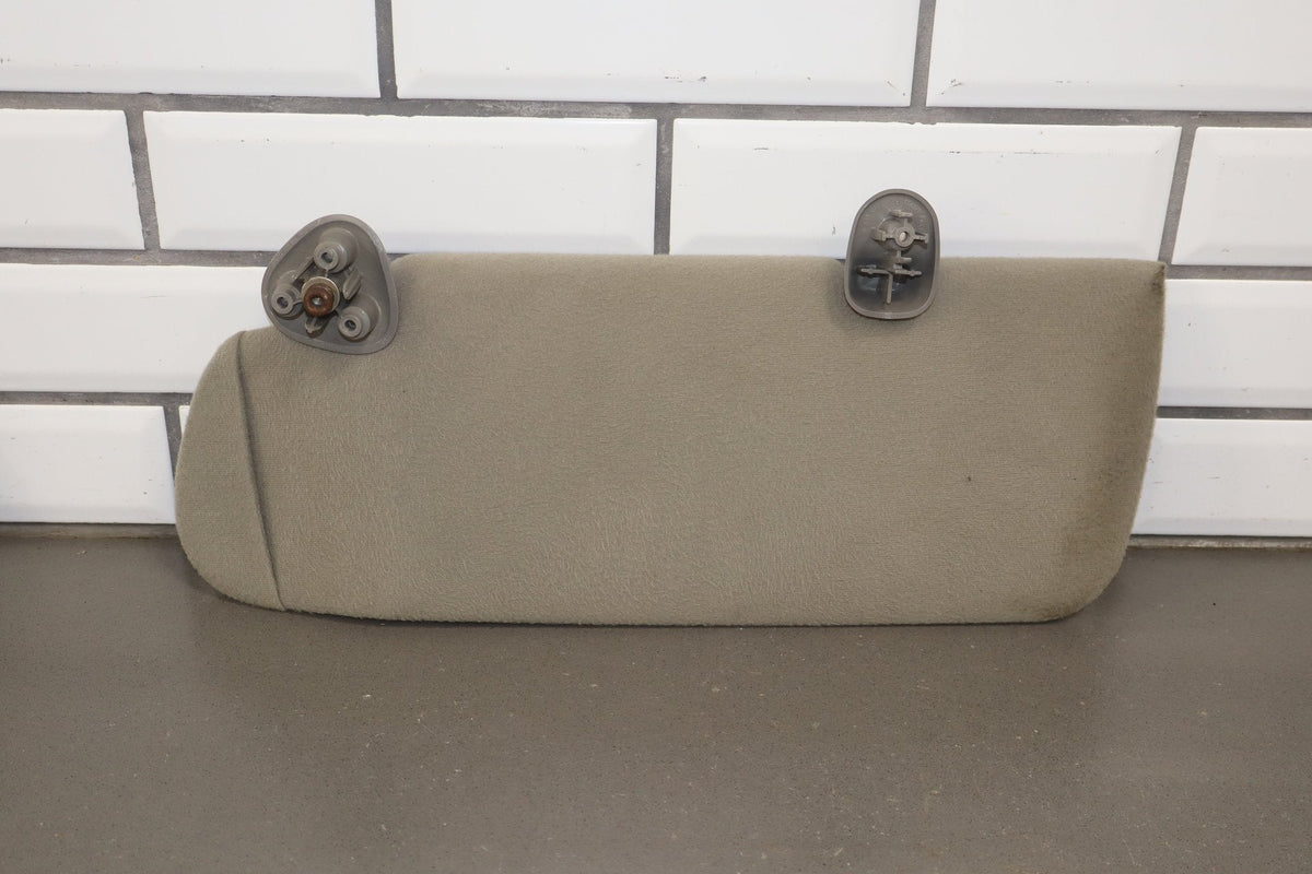 2002 Chevrolet Silverado 2500 Sun Visor Pair Left/Right Graphite 12