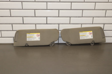 2002 Chevrolet Silverado 2500 Sun Visor Pair Left/Right Graphite 12