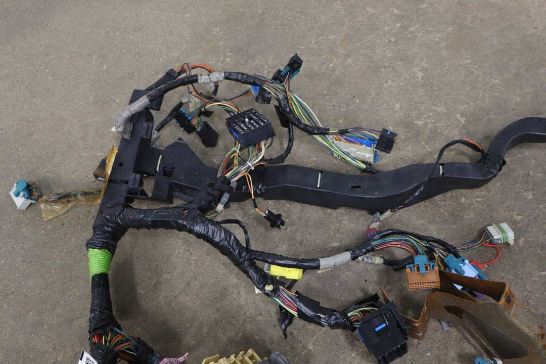 2002 Chevrolet Silverado 2500HD Dash Wiring Harness 2wd Manual Climate Control
