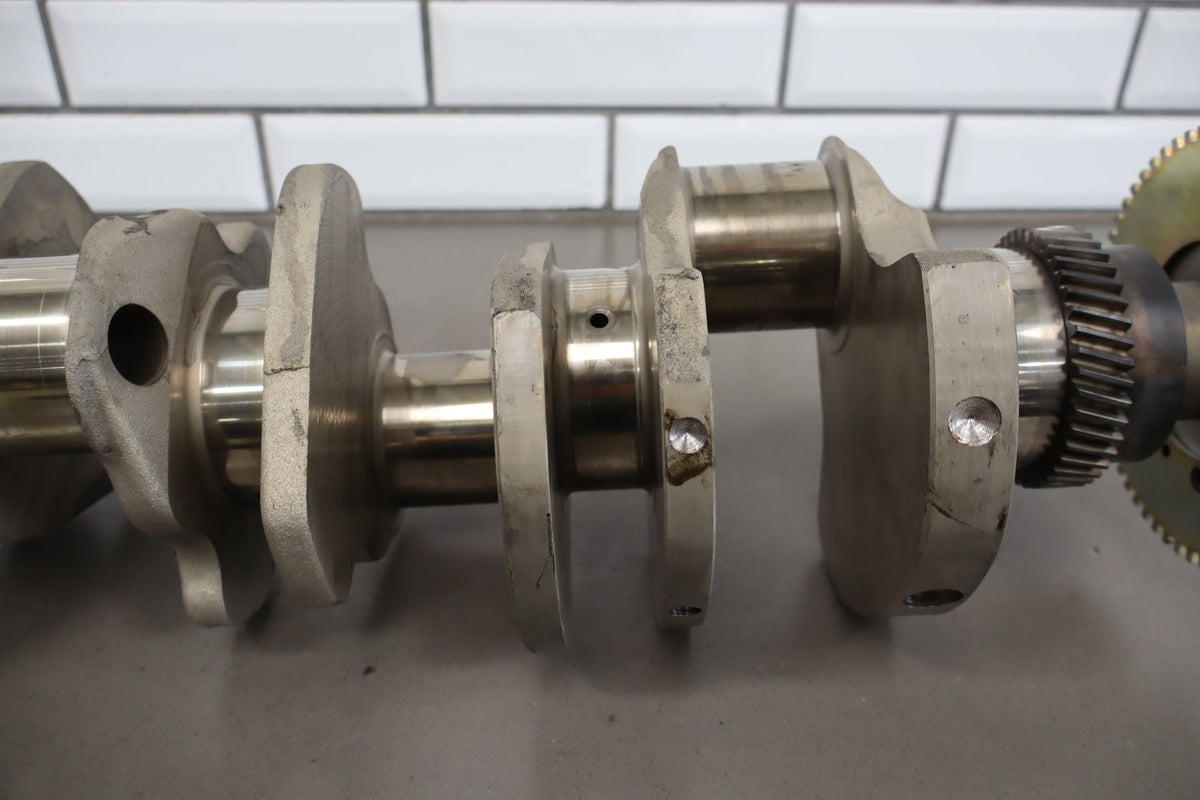2002 Chevrolet Silverado 3500 Crankshaft OEM