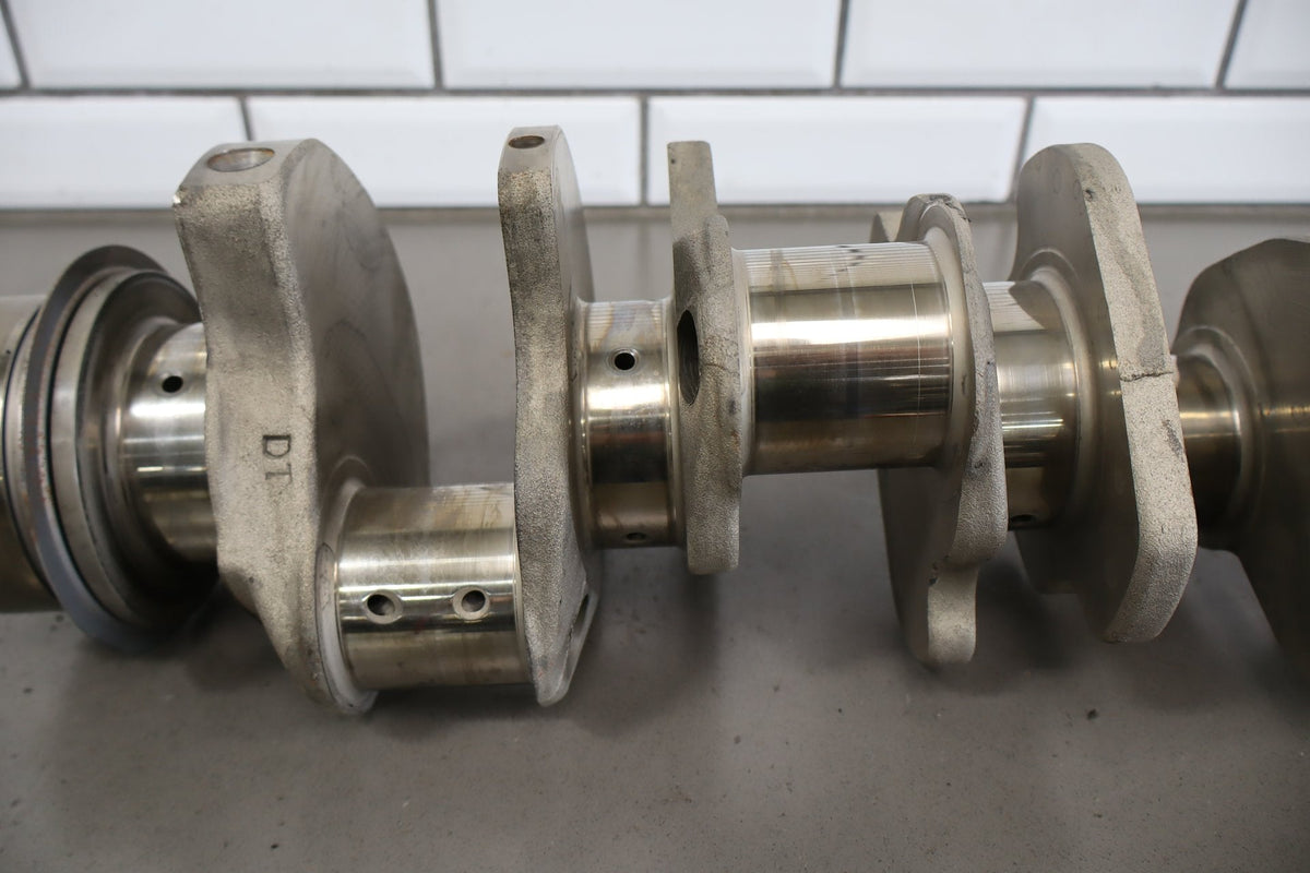 2002 Chevrolet Silverado 3500 Crankshaft OEM