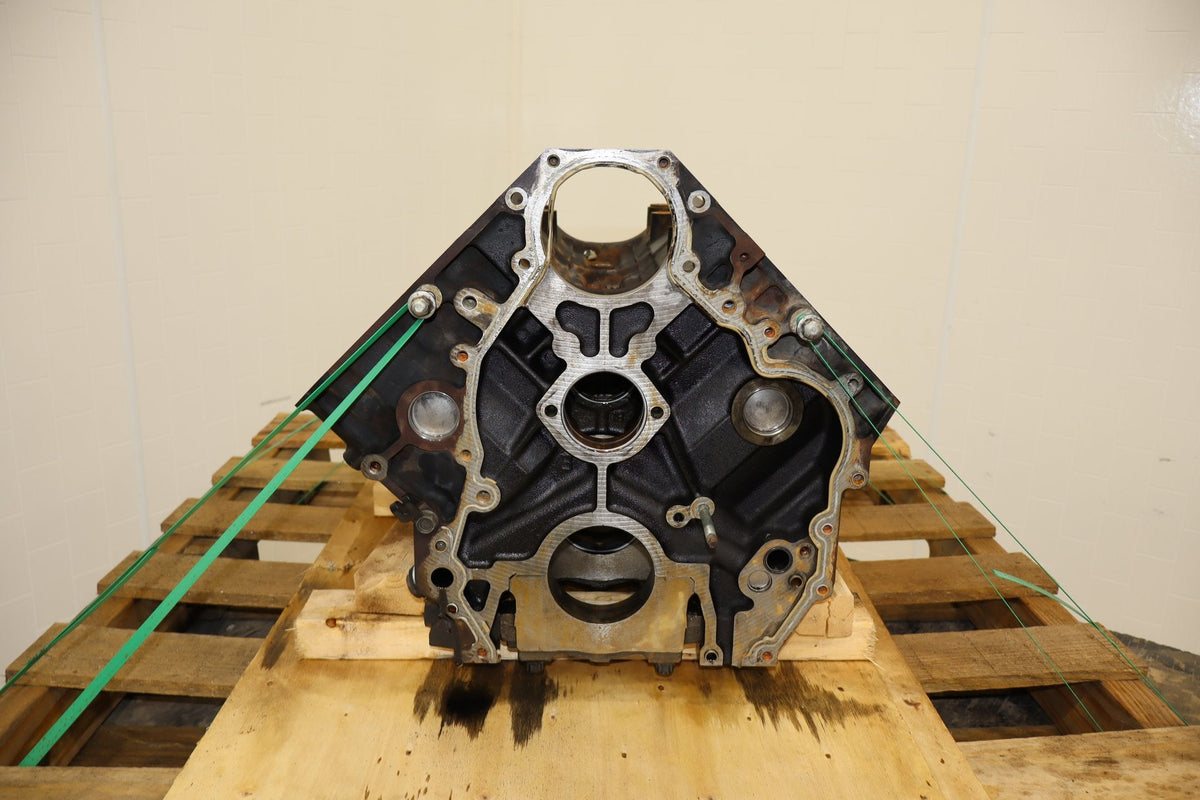 2002 Chevrolet Silverado 3500 Engine Block OEM