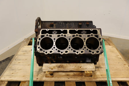 2002 Chevrolet Silverado 3500 Engine Block OEM
