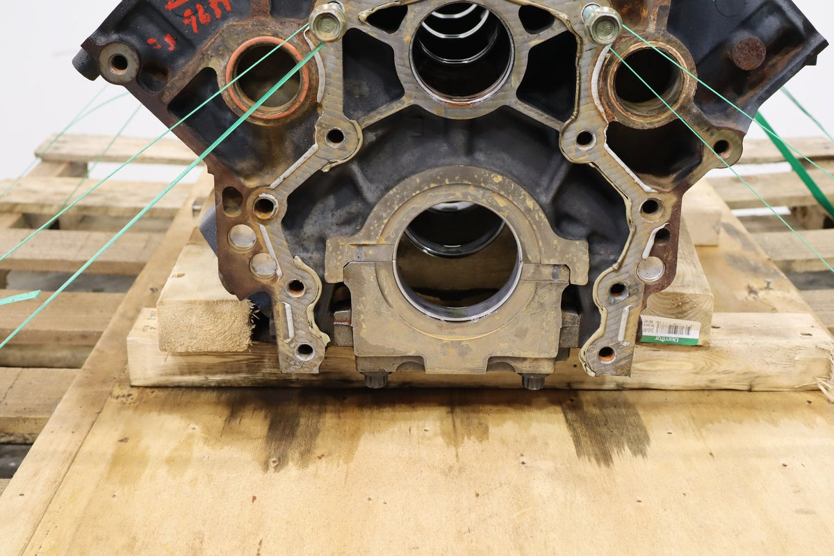 2002 Chevrolet Silverado 3500 Engine Block OEM