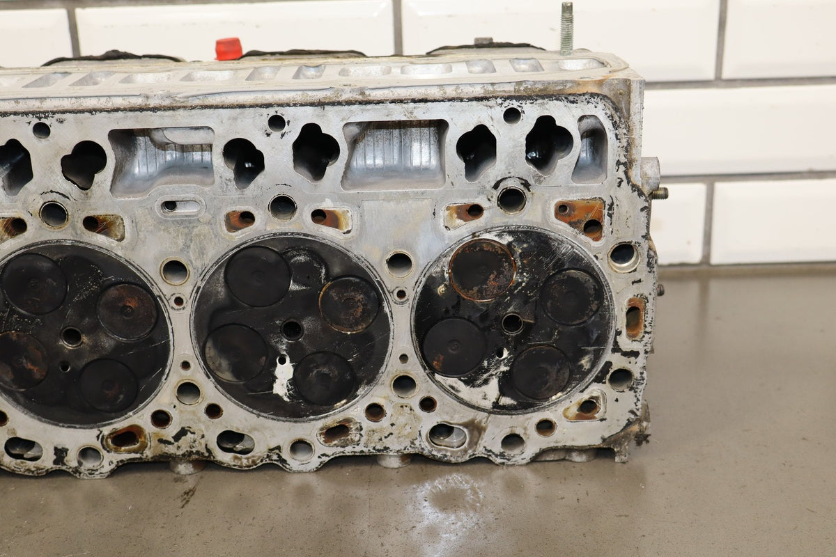 2002 Chevrolet Silverado 3500 Left Cylinder Head OEM