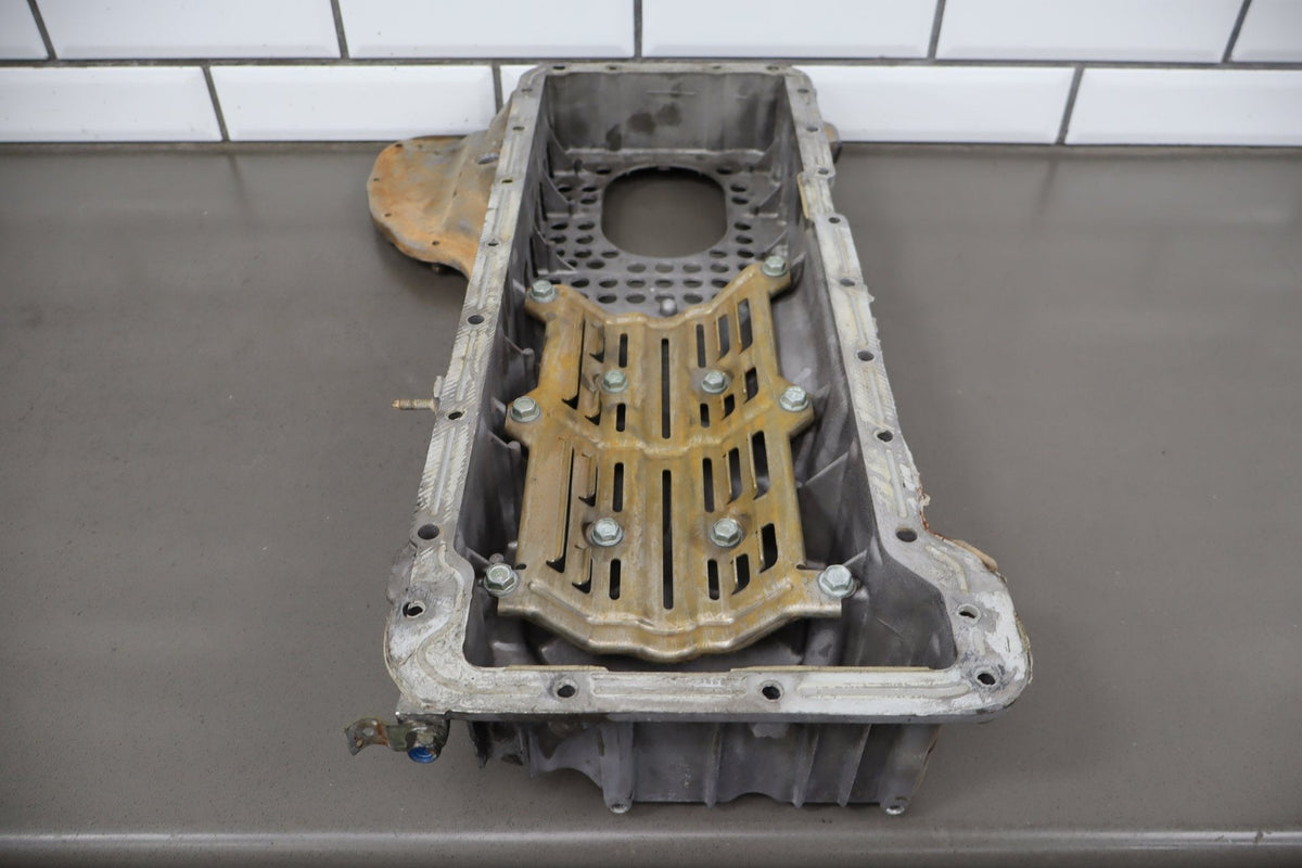2002 Chevrolet Silverado 3500 Oil Pan OEM