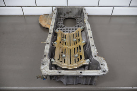 2002 Chevrolet Silverado 3500 Oil Pan OEM