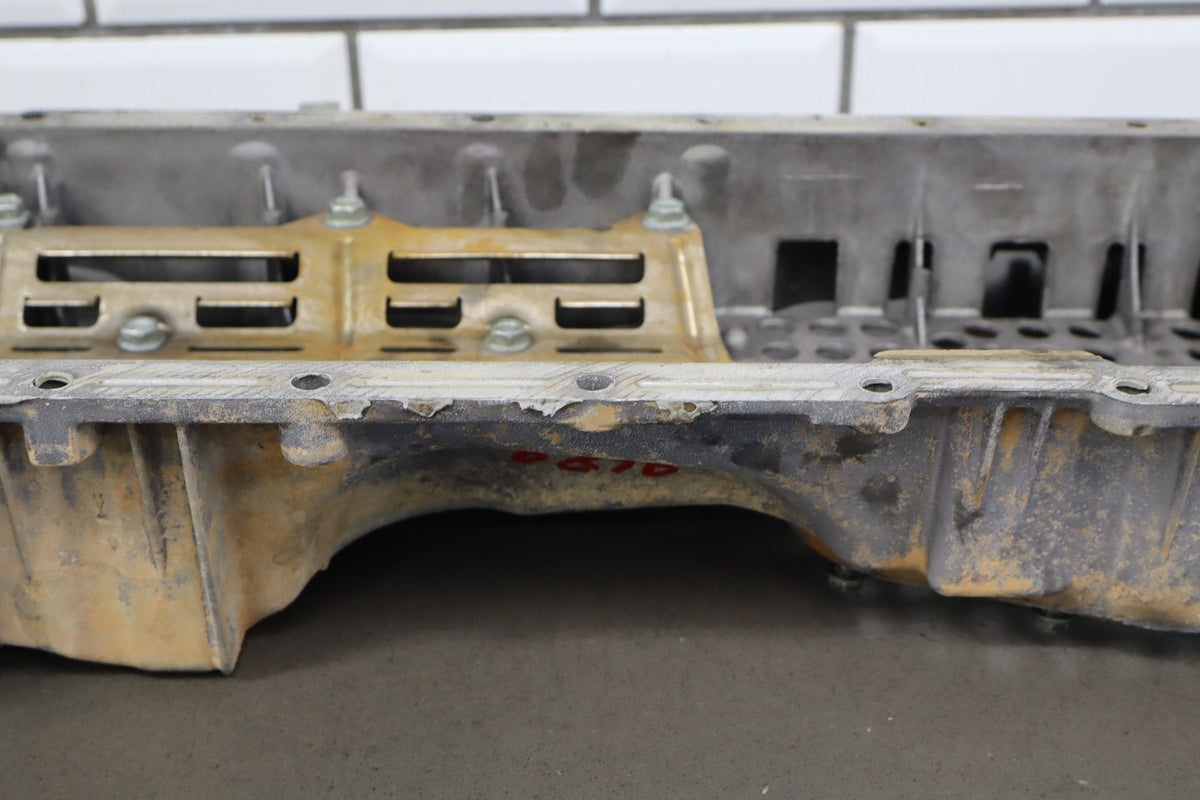 2002 Chevrolet Silverado 3500 Oil Pan OEM