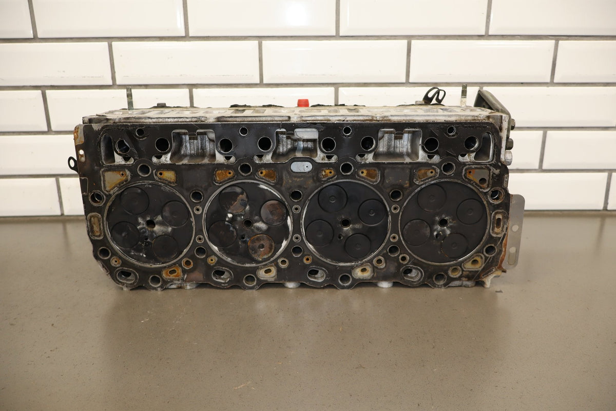 2002 Chevrolet Silverado 3500 Right Cylinder Head OEM