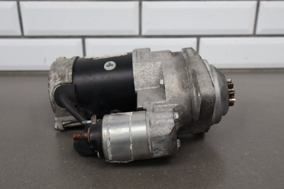 2002 Chevrolet Silverado 3500 Starter Motor OEM