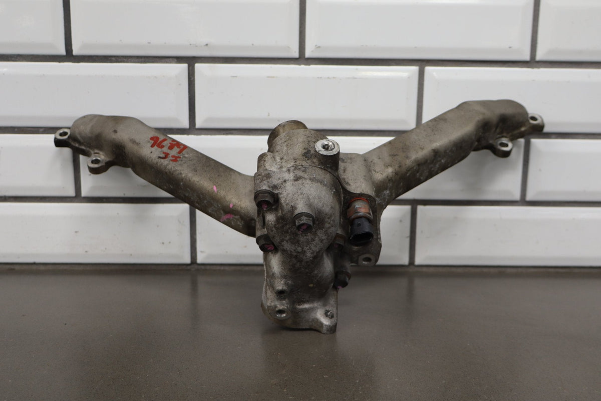 2002 Chevrolet Silverado 3500 Thermostat Housing OEM