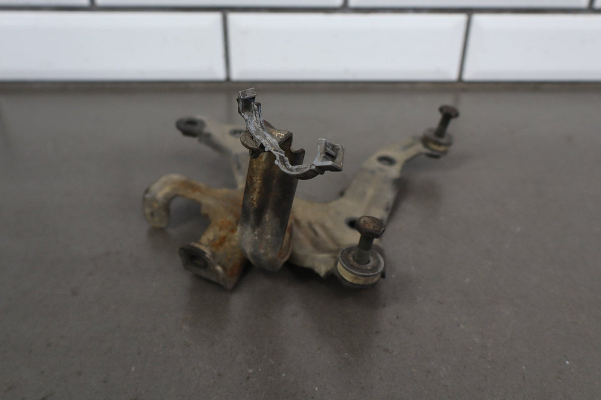 2002 Chevrolet Silverado 6.6LL Diesel FICM Bracket