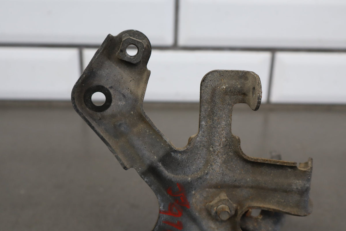 2002 Chevrolet Silverado 6.6LL Diesel FICM Bracket