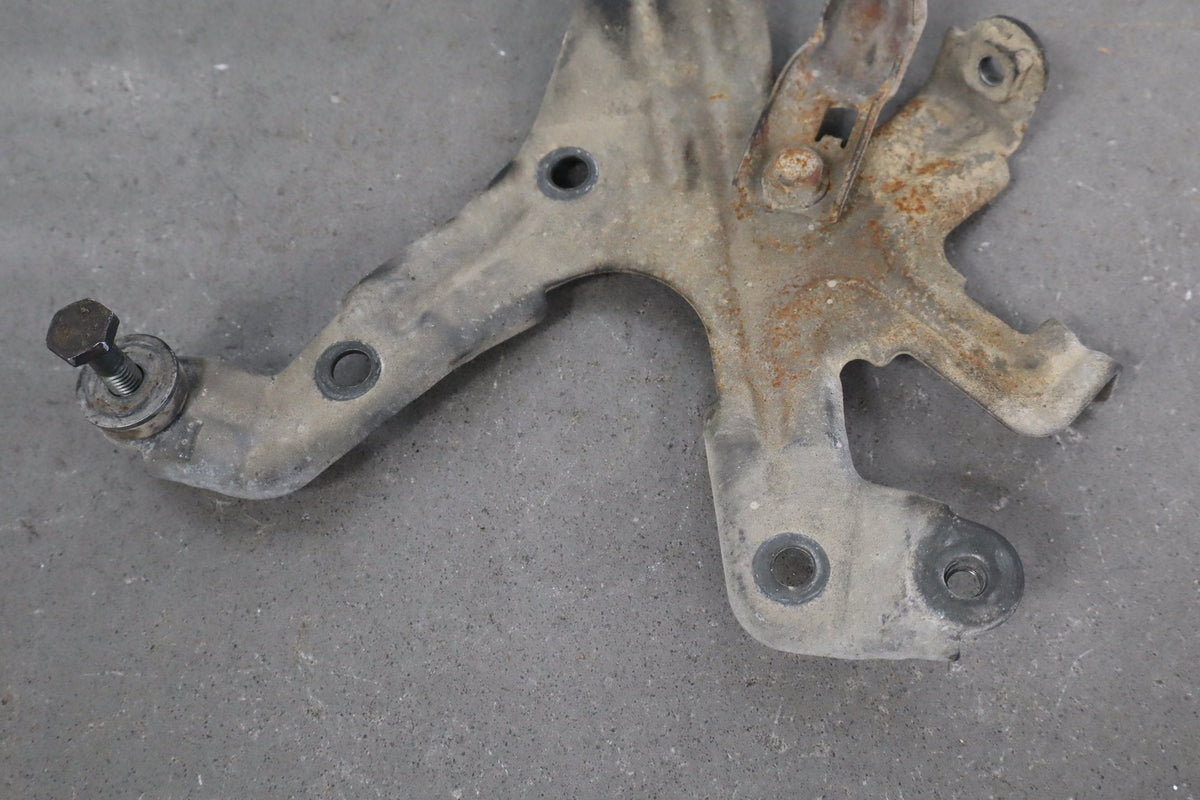 2002 Chevrolet Silverado 6.6LL Diesel FICM Bracket