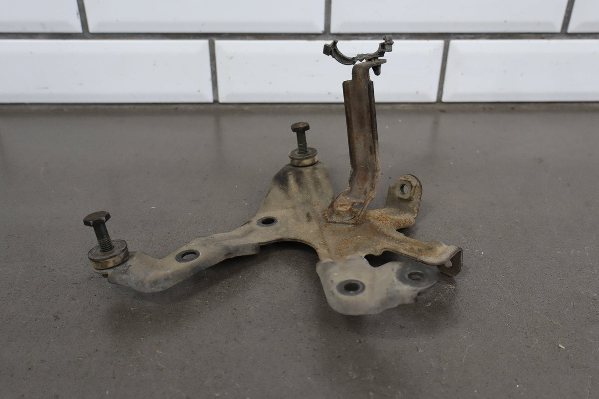 2002 Chevrolet Silverado 6.6LL Diesel FICM Bracket