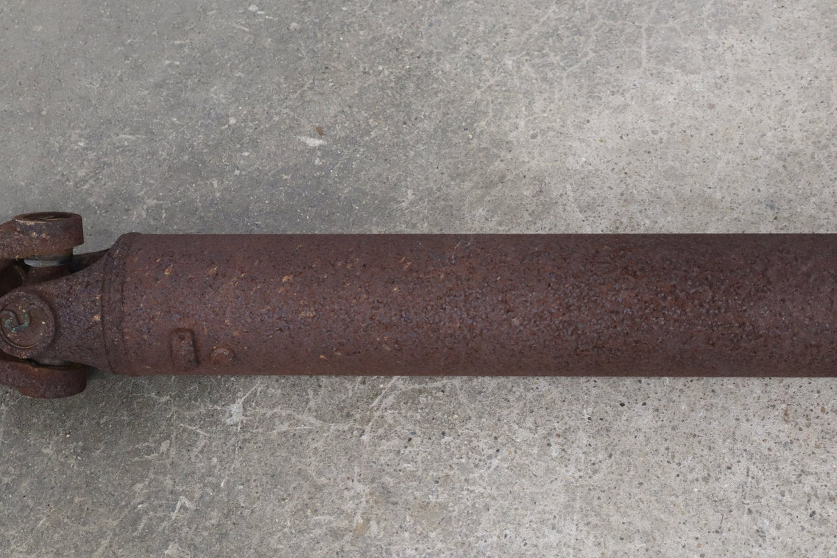 2002 Chevrolet Silverado GMT800 6.0LL Gasoline Rear Drive Shaft