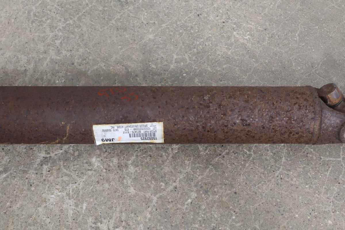 2002 Chevrolet Silverado GMT800 6.0LL Gasoline Rear Drive Shaft