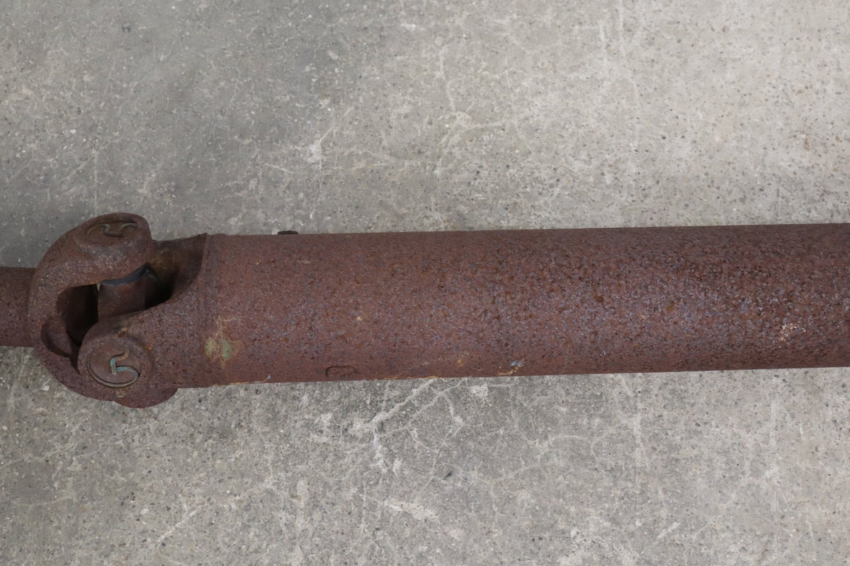 2002 Chevrolet Silverado GMT800 6.0LL Gasoline Rear Drive Shaft
