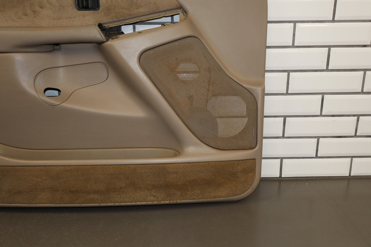 2002 Chevrolet Silverado Left Front Door Trim Panel Tan 52