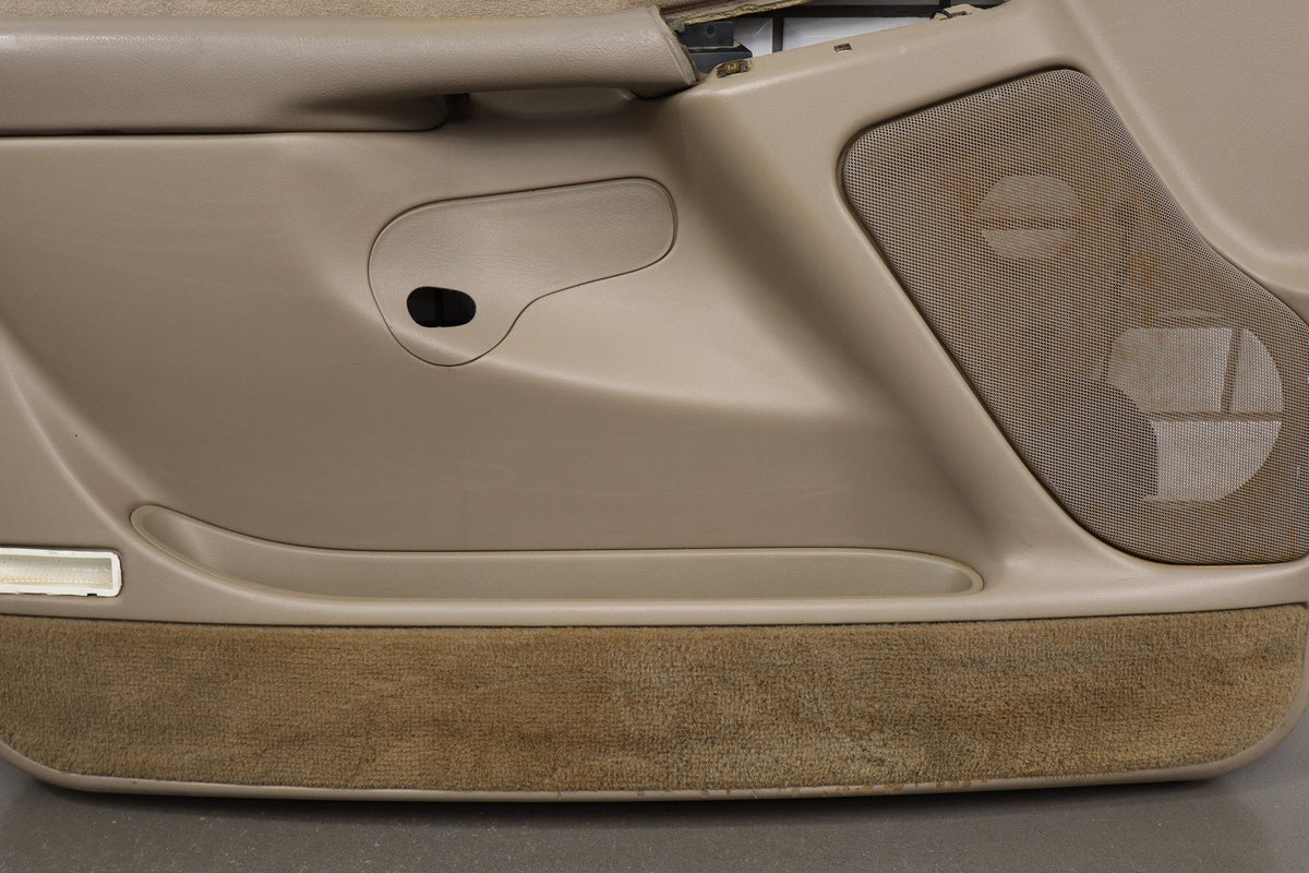 2002 Chevrolet Silverado Left Front Door Trim Panel Tan 52