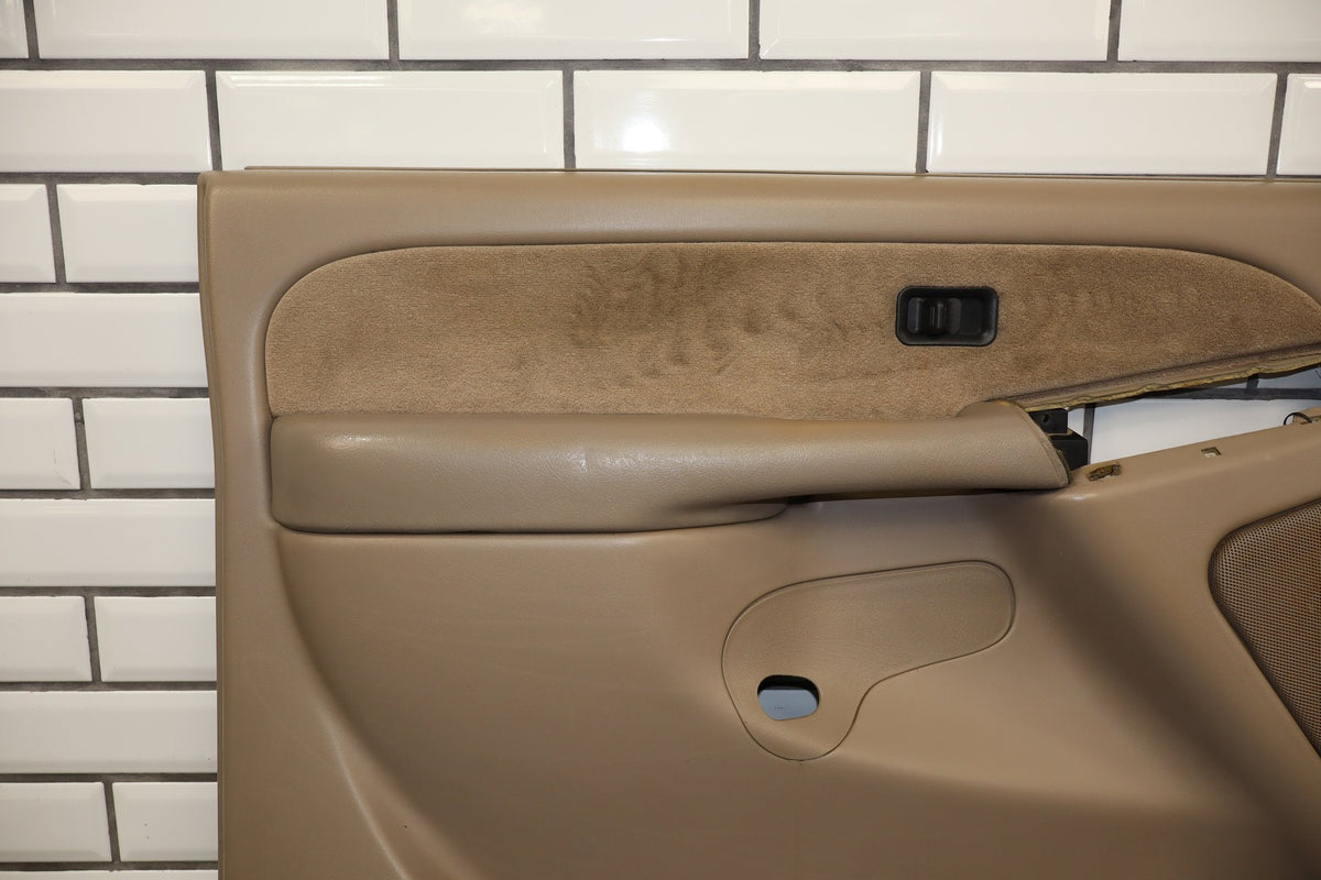 2002 Chevrolet Silverado Left Front Door Trim Panel Tan 52