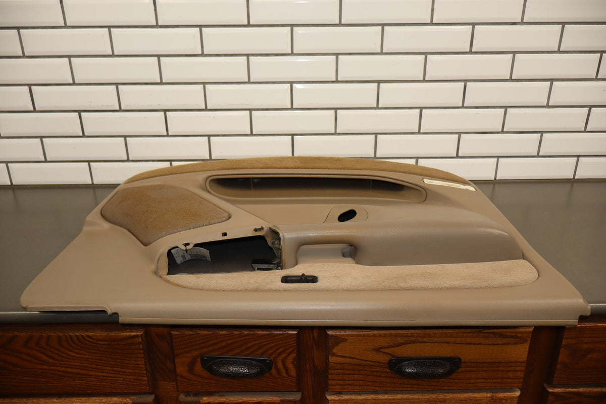 2002 Chevrolet Silverado Left Front Door Trim Panel Tan 52