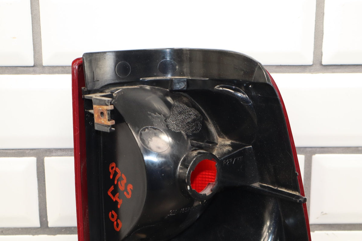 2002 Chevrolet Silverado Taillight Set OEM