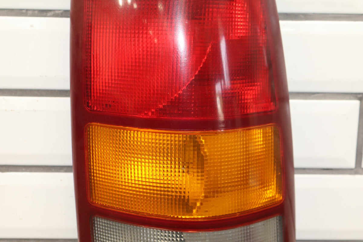 2002 Chevrolet Silverado Taillight Set OEM
