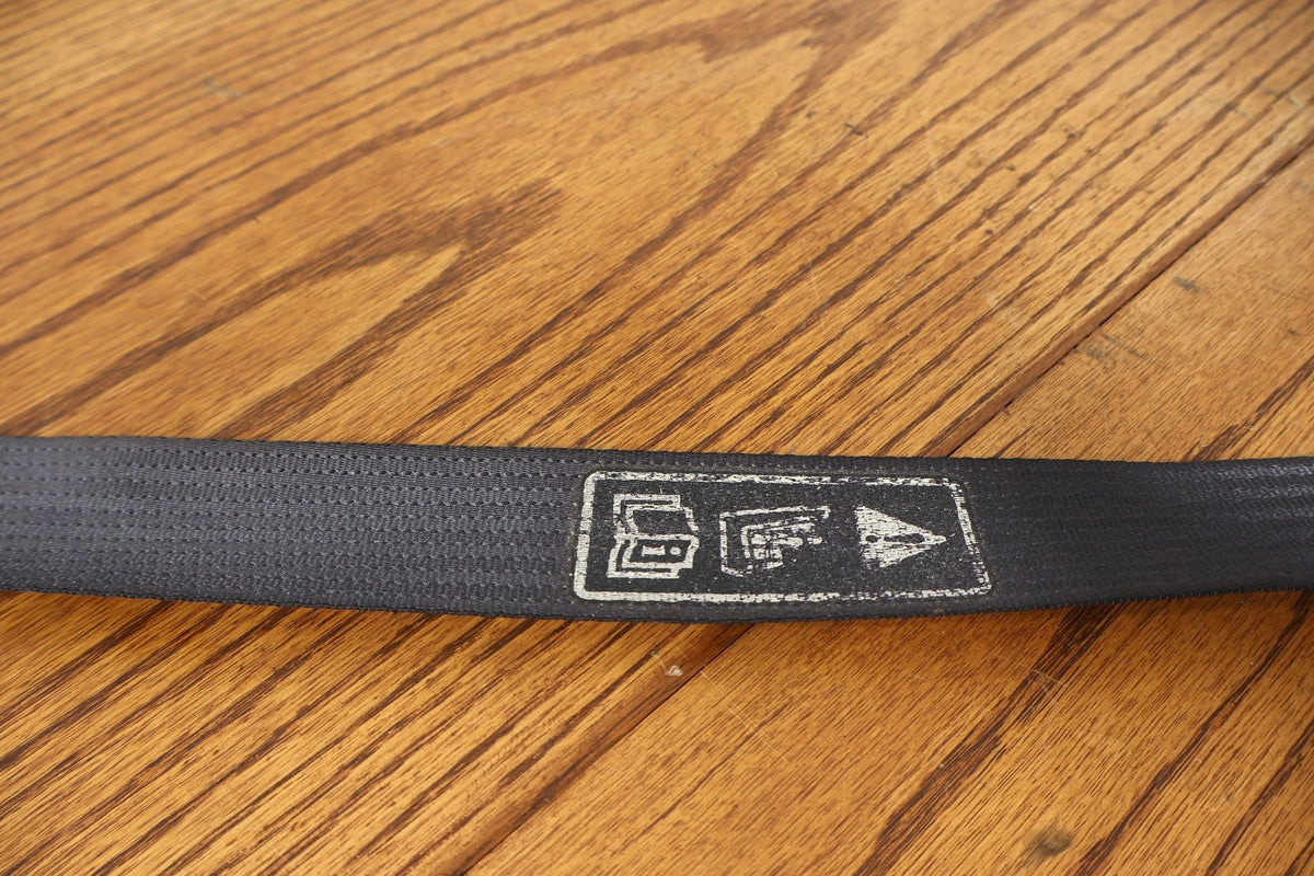 2002 Ford Thunderbird- Front Seat Belt