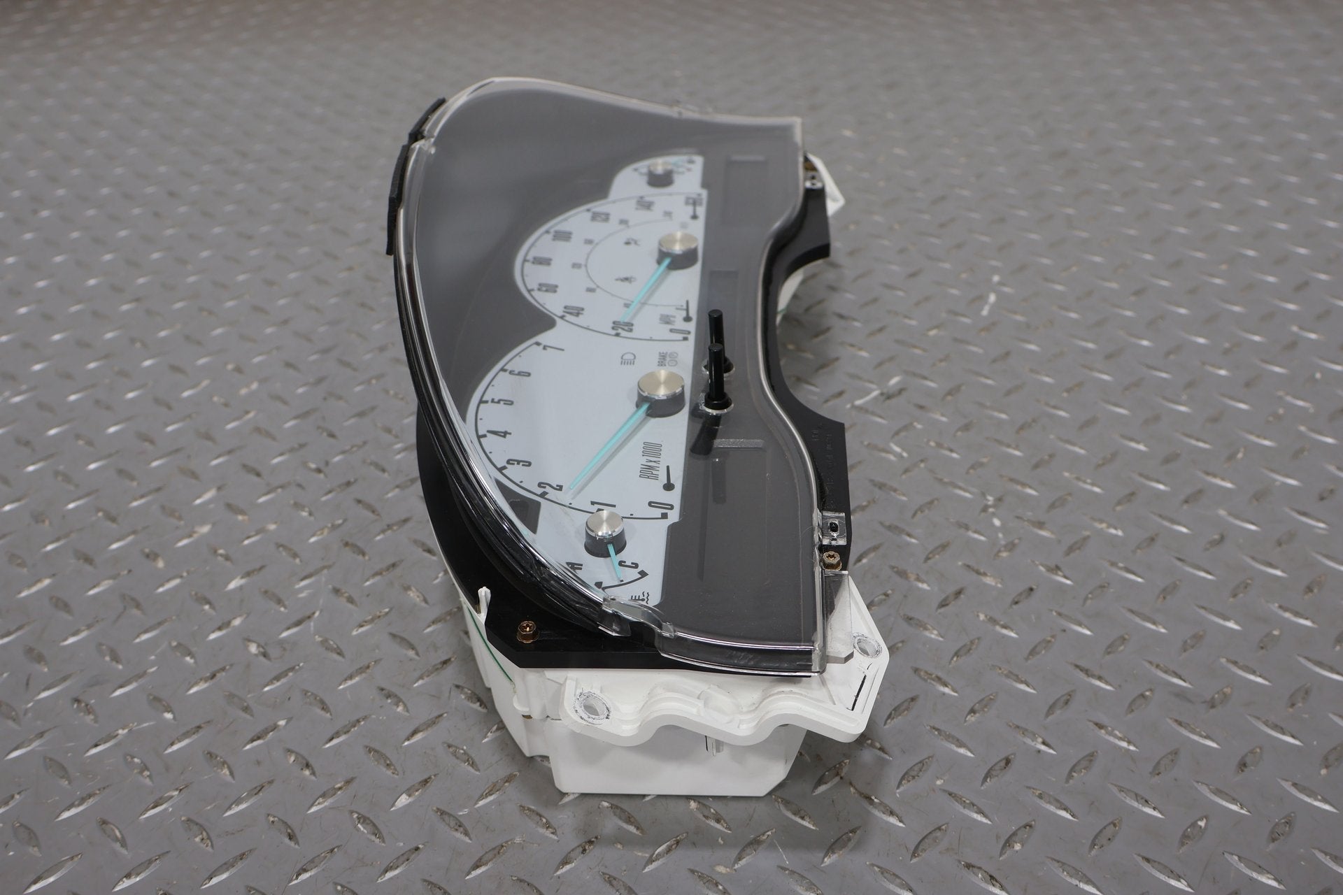 2002 Ford Thunderbird- Speedometer