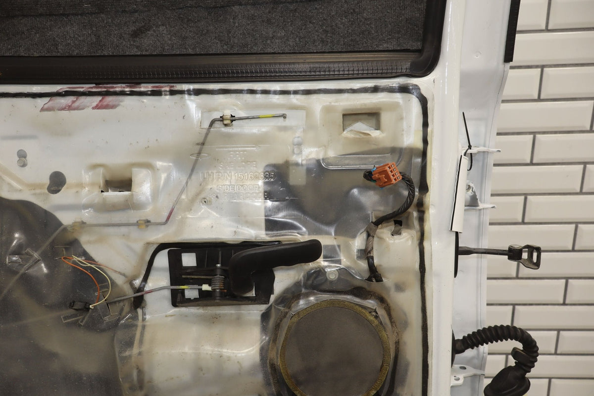 2002 GMC Sierra 2500 Crew Cab Left Rear Door Summit White