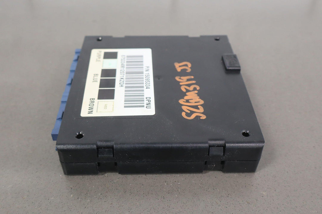 2002 GMC Sierra 2500HD LB7 Duramax BCM Body Control Module 15095334