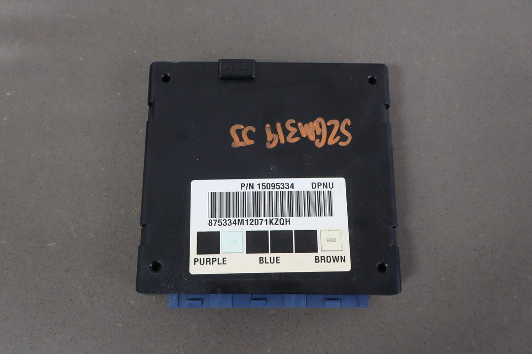 2002 GMC Sierra 2500HD LB7 Duramax BCM Body Control Module 15095334