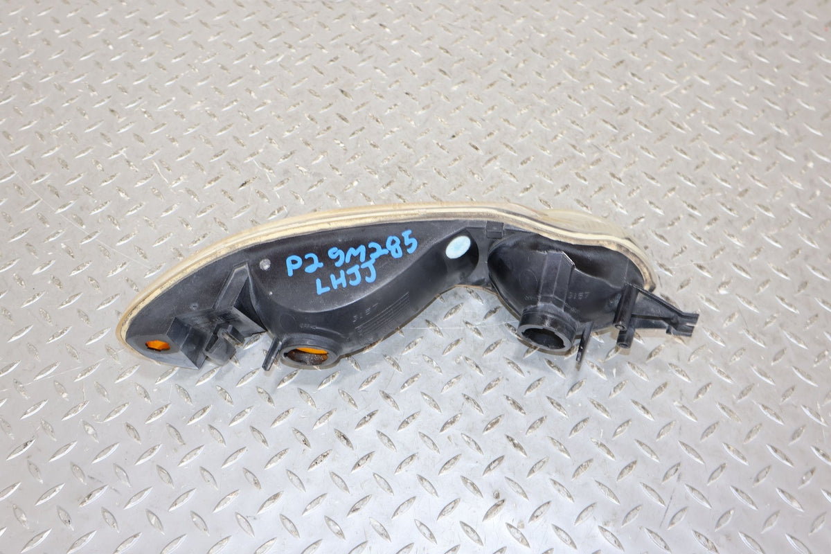 2002 GMC Yukon- FOG/MARK/PARK/TURN LIGHT/LAMP
