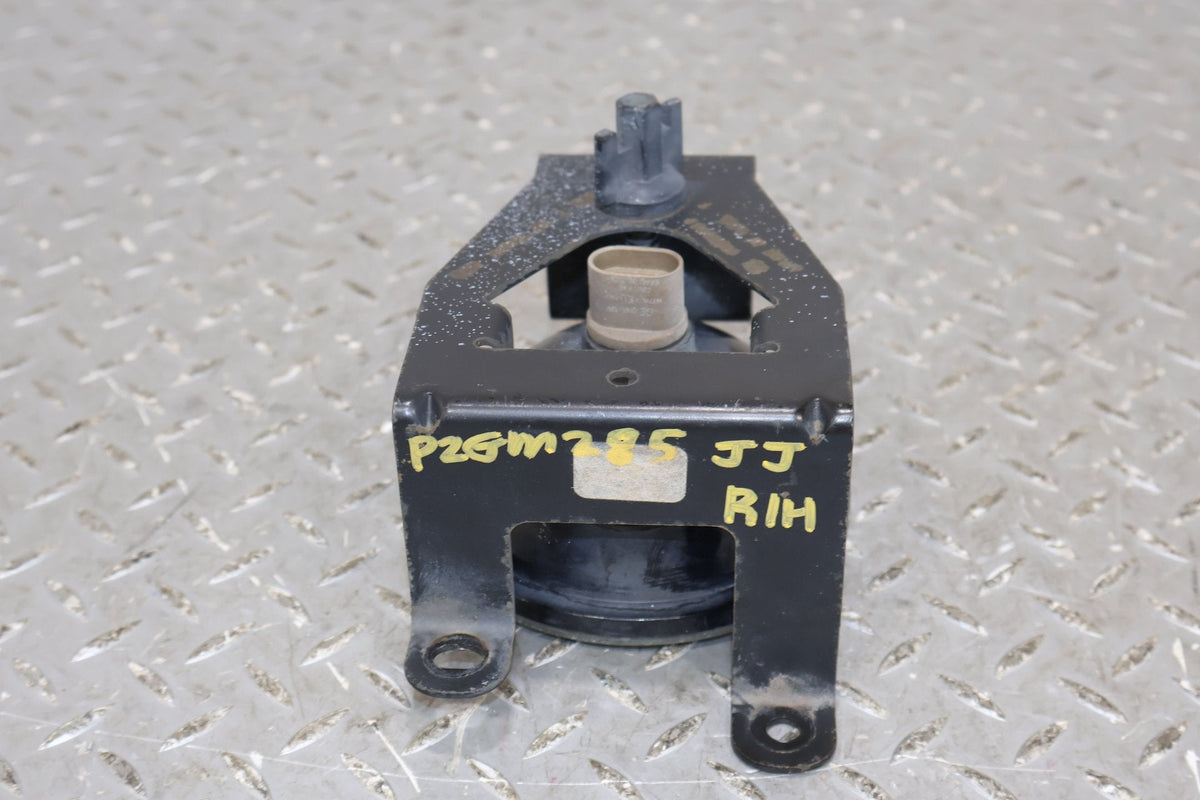 2002 GMC Yukon- Pair- Fog Lamps