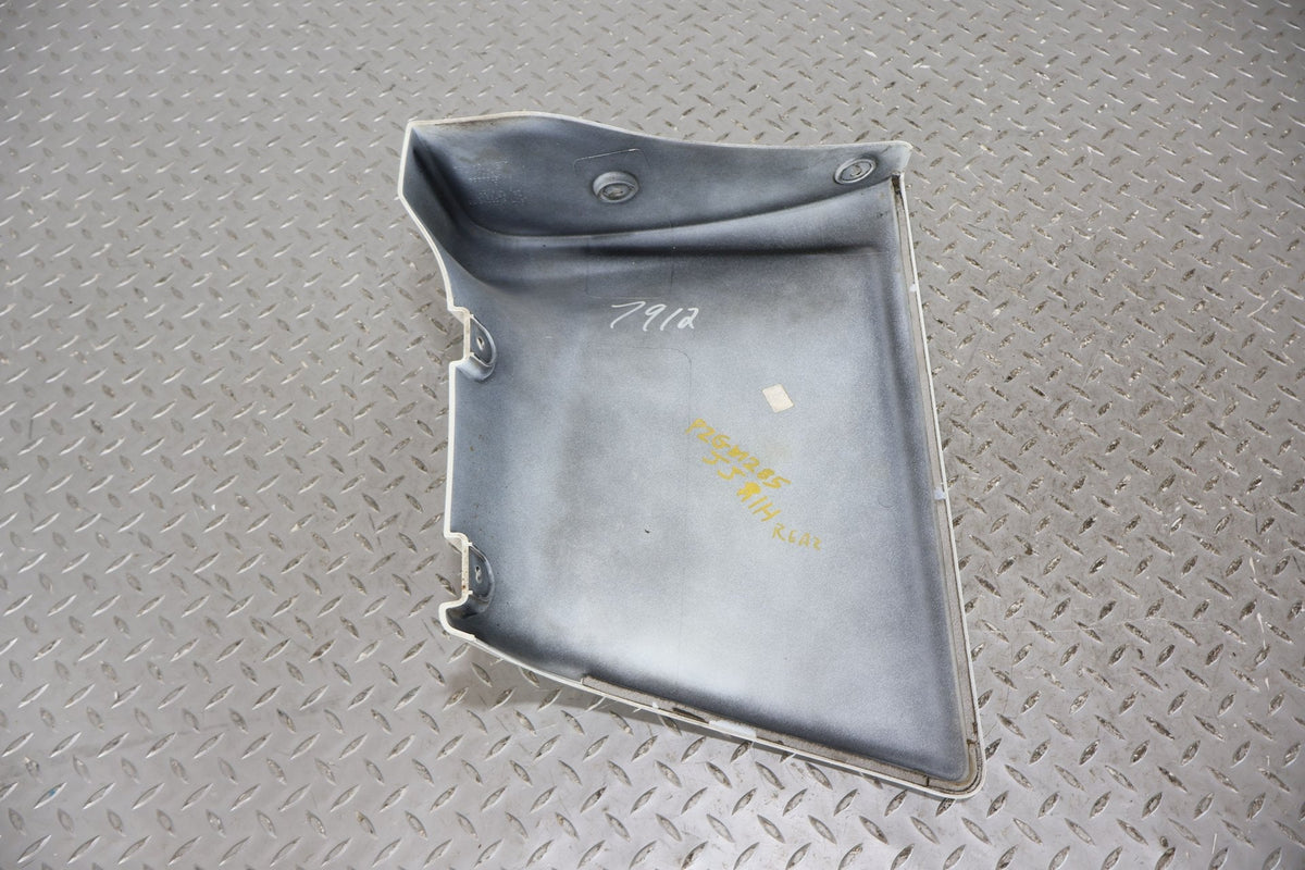 2002 GMC Yukon- Right Rear Quarter Panel Moulding