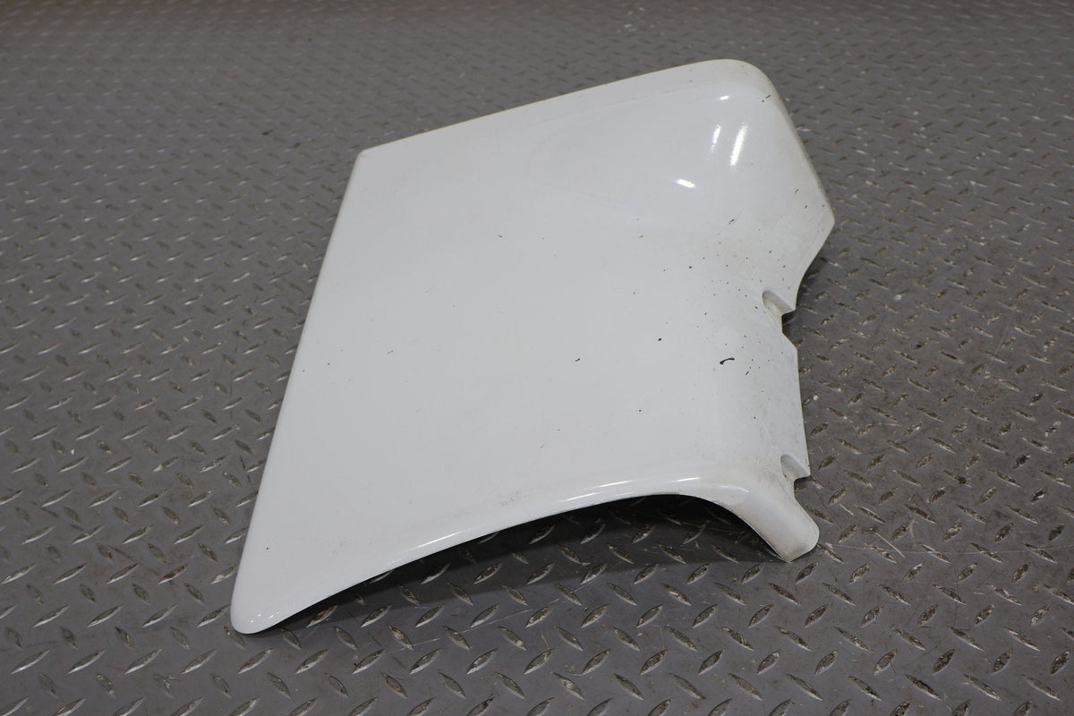 2002 GMC Yukon- Right Rear Quarter Panel Moulding