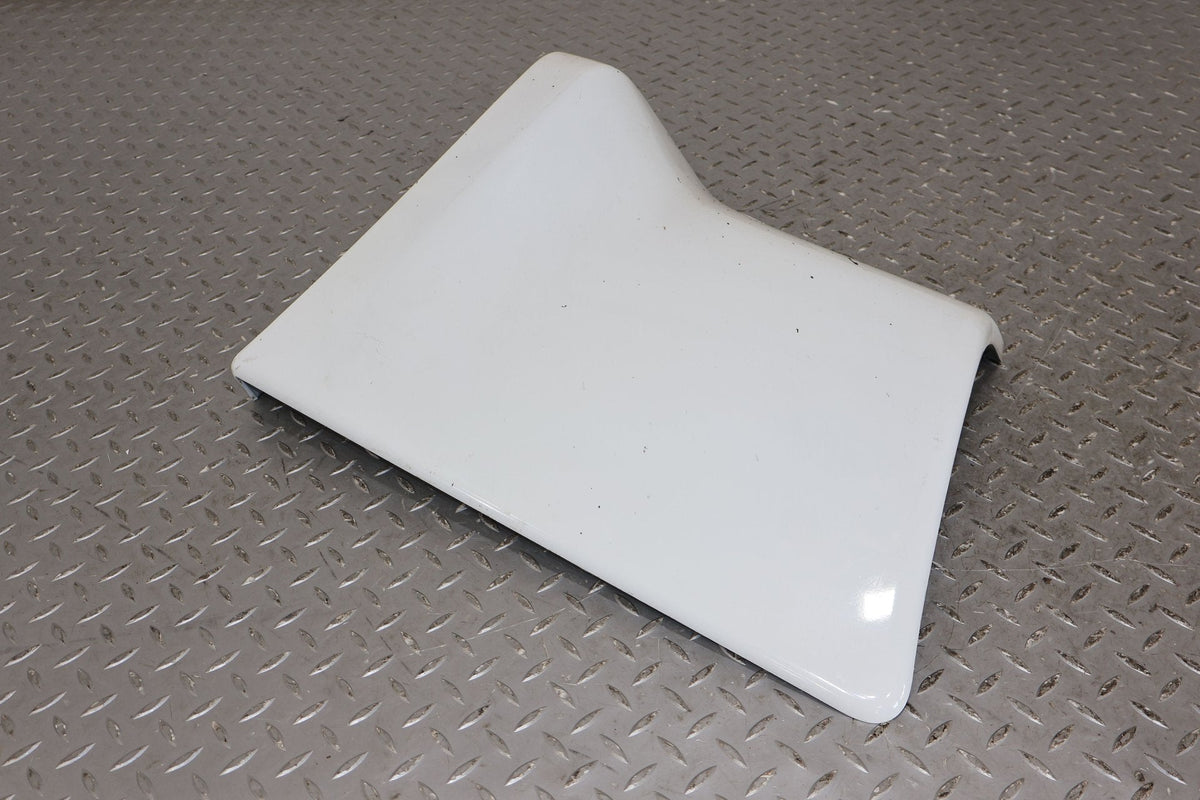 2002 GMC Yukon- Right Rear Quarter Panel Moulding