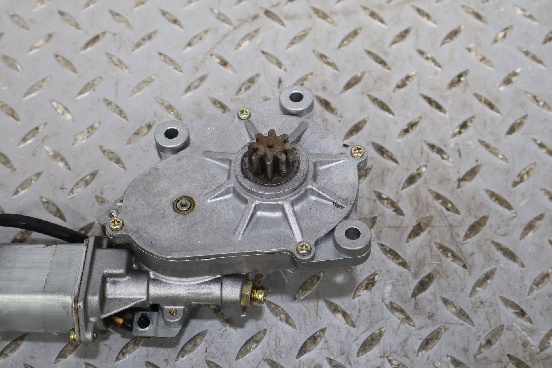 2002 Honda S2000- Conv Lift Motor