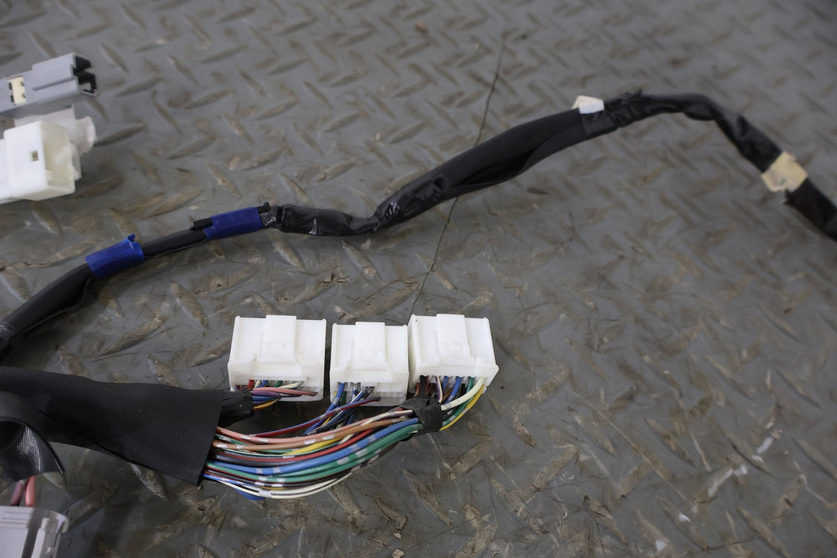 2002 Lexus SC430 Front Left LH Driver Door Wiring Harness OEM (114K Miles)