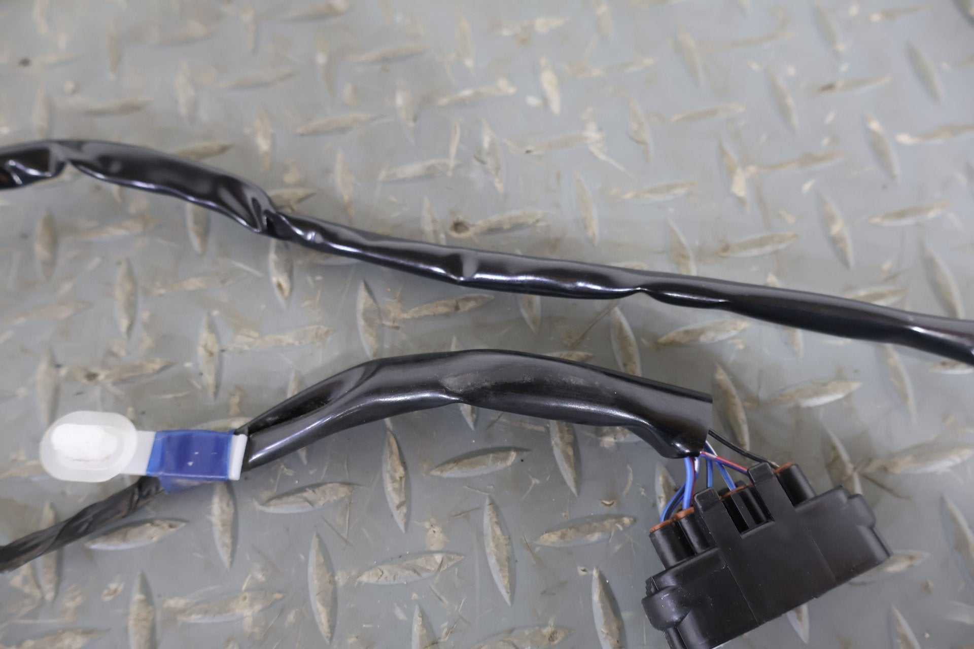 2002 Lexus SC430 Front Left LH Driver Door Wiring Harness OEM (114K Miles)