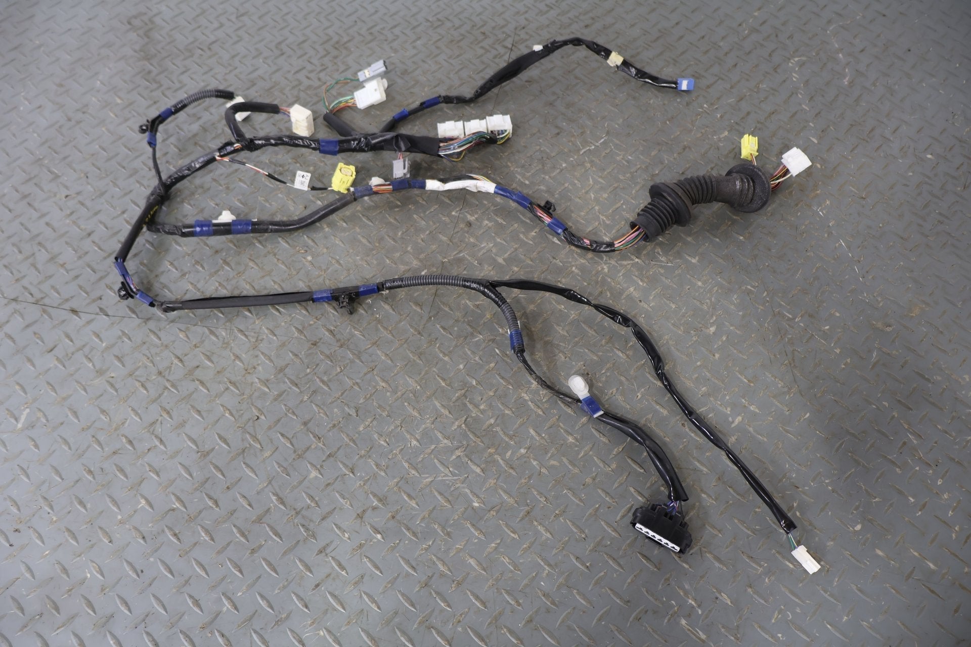 2002 Lexus SC430 Front Left LH Driver Door Wiring Harness OEM (114K Miles)