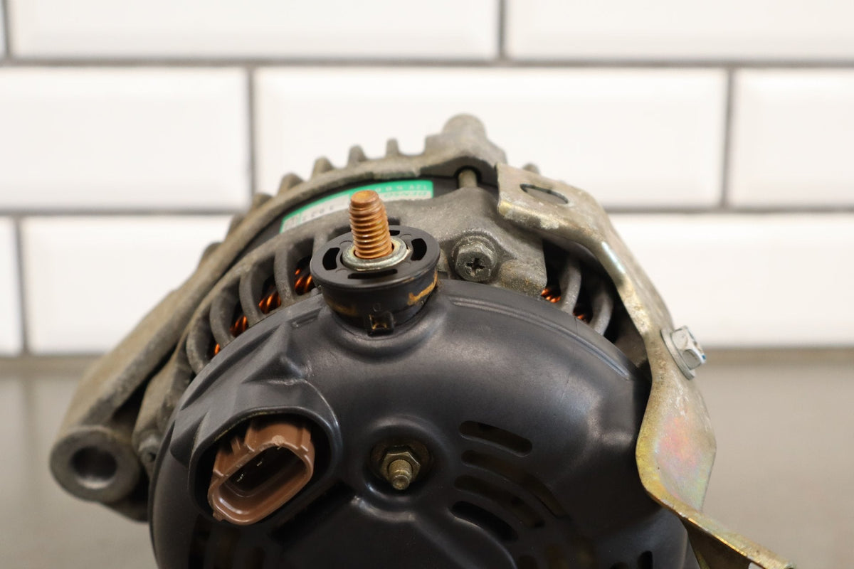 2002 Lexus SC430 Z40 4.3 3UZ-FE Alternator Untested