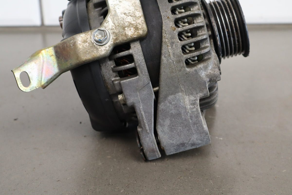 2002 Lexus SC430 Z40 4.3 3UZ-FE Alternator Untested