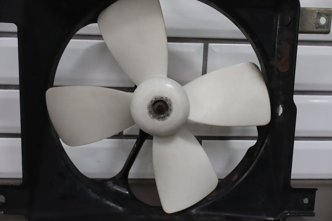2002 Mazda MX - 5 Miata Right Cooling Fan B6MC15035