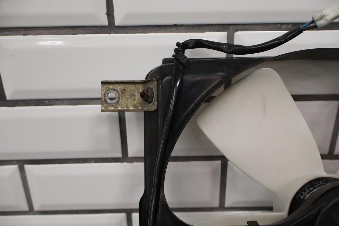 2002 Mazda MX - 5 Miata Right Cooling Fan B6MC15035