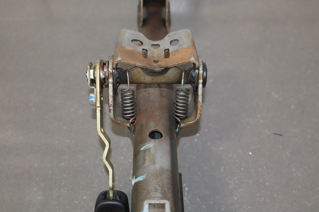 2002 Toyota MR2 Spyder Steering Column