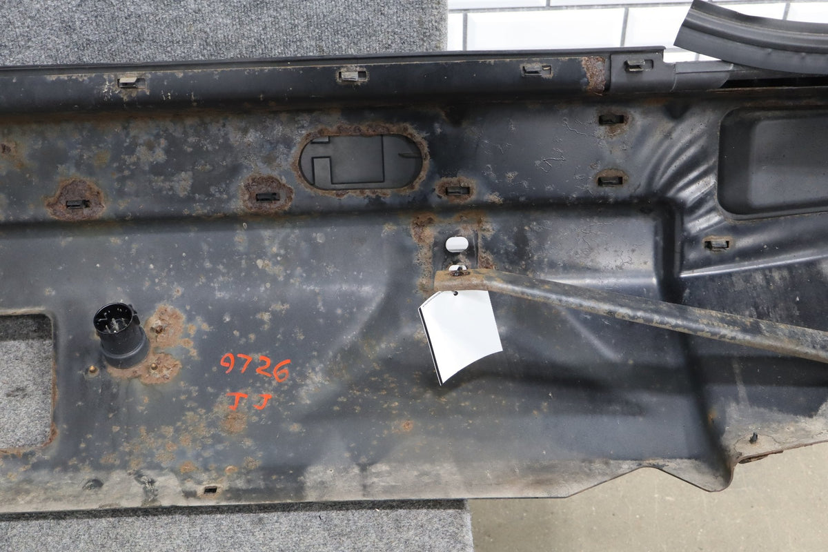 2003-05 Hummer H2 Rear Bumper Assembly W/ End Caps, Bumper Cover